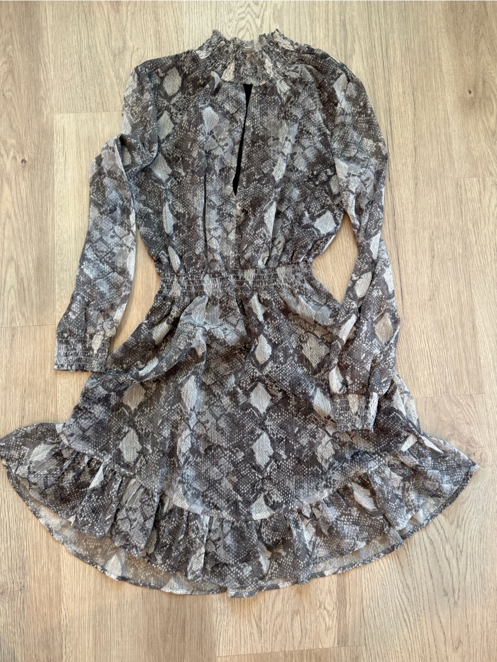 Snake Print Ruffled Waist Dress in Grey